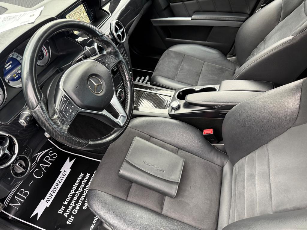 Mercedes-Benz GLK 220