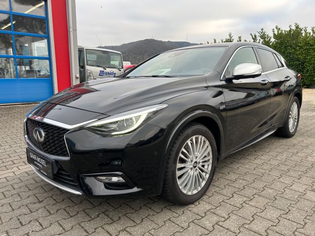 Infiniti Q30 2.2 d *Automatik*Export o. Händler !