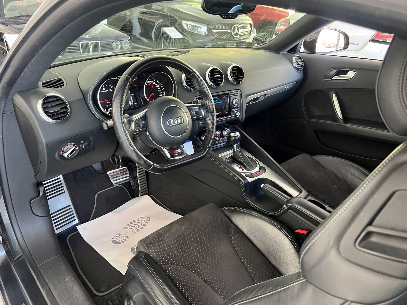 Fahrzeugabbildung Audi TT Coupe/ quattro 2.0 TFSI S line Competetion