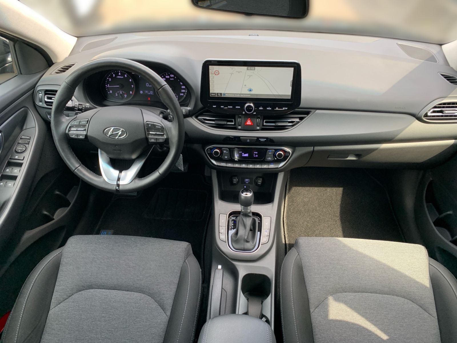 Fahrzeugabbildung Hyundai i30 Kombi 1.0 T-GDI 7-DCT Trend Mild-Hybrid LED