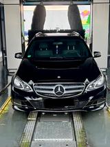 Mercedes-Benz E 220 BlueTEC T AVANTGARDE AVANTGARDE W212 Kombi - Mercedes-Benz E-Klasse W212 mit Diesel-Antrieb