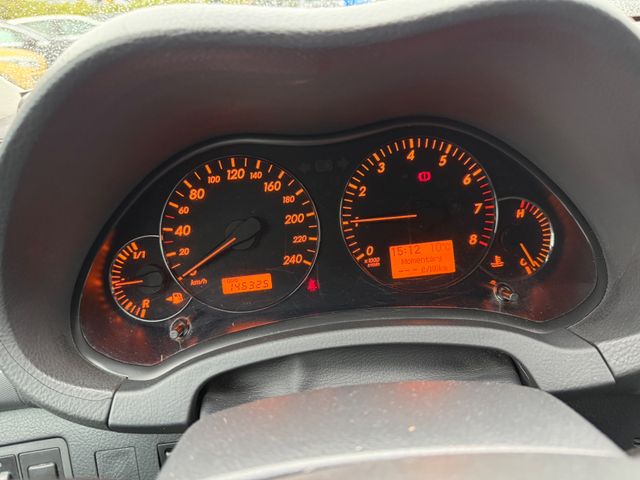 Toyota Avensis  Kombi 1.8 Travel