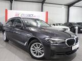 BMW 520d Touring xDrive BUSINESS / DIGI-COCKPIT-PRO - mit Diesel-Antrieb: Vollleder, Fernlichtassistent, Kombi