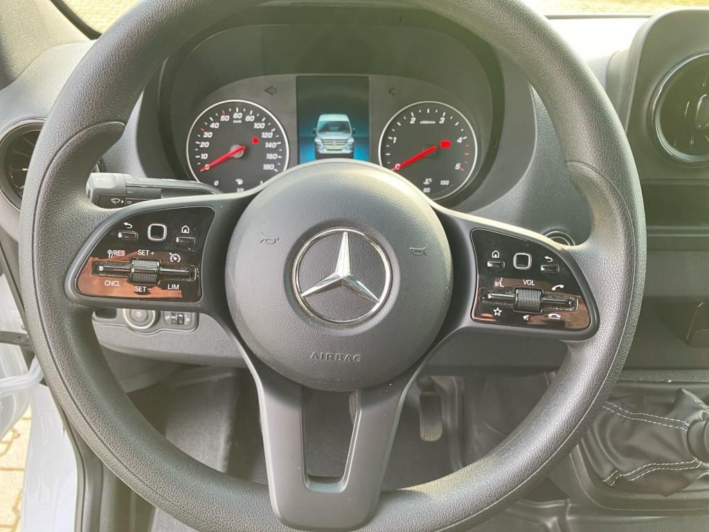 Fahrzeugabbildung Mercedes-Benz Sprinter 317 CDI NAVI AHK 2.8t SHZ