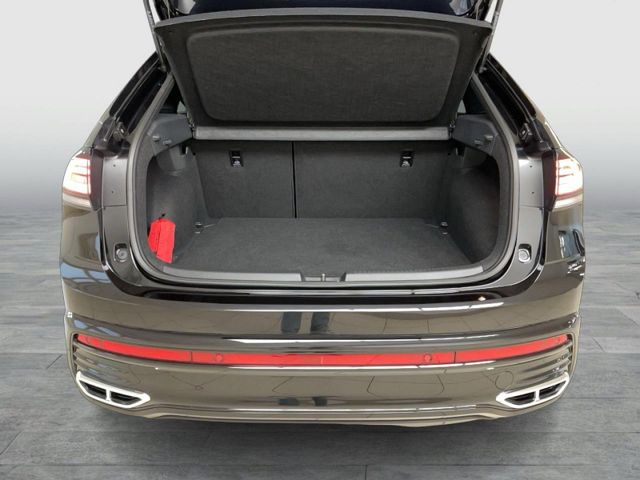 Taigo 1.5 TSI DSG R-line Sportpaket Bluetooth
