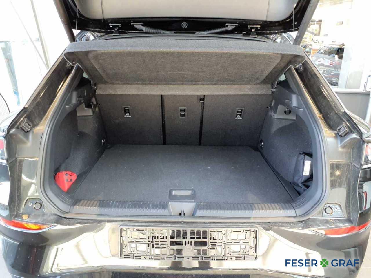 Volkswagen T-Roc 1.5TSI DSG R-Line KeylessAccess EasyOpen&C, миниатюра 6
