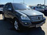 Mercedes-Benz ML 300 ML ML 300 CDI BlueEfficiency - Mercedes-Benz ML 300 Gebrauchtwagen