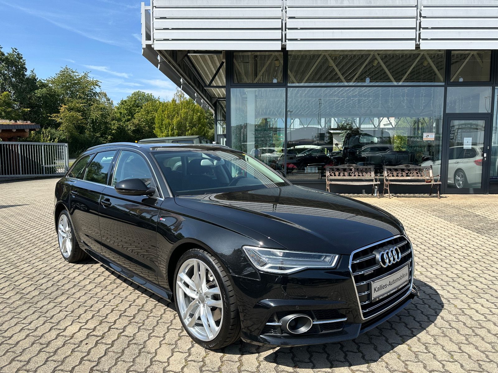 Fahrzeugabbildung Audi A6 Avant 3.0 V6 TDI Quattro S-Line SHZ+BOSE+PANO