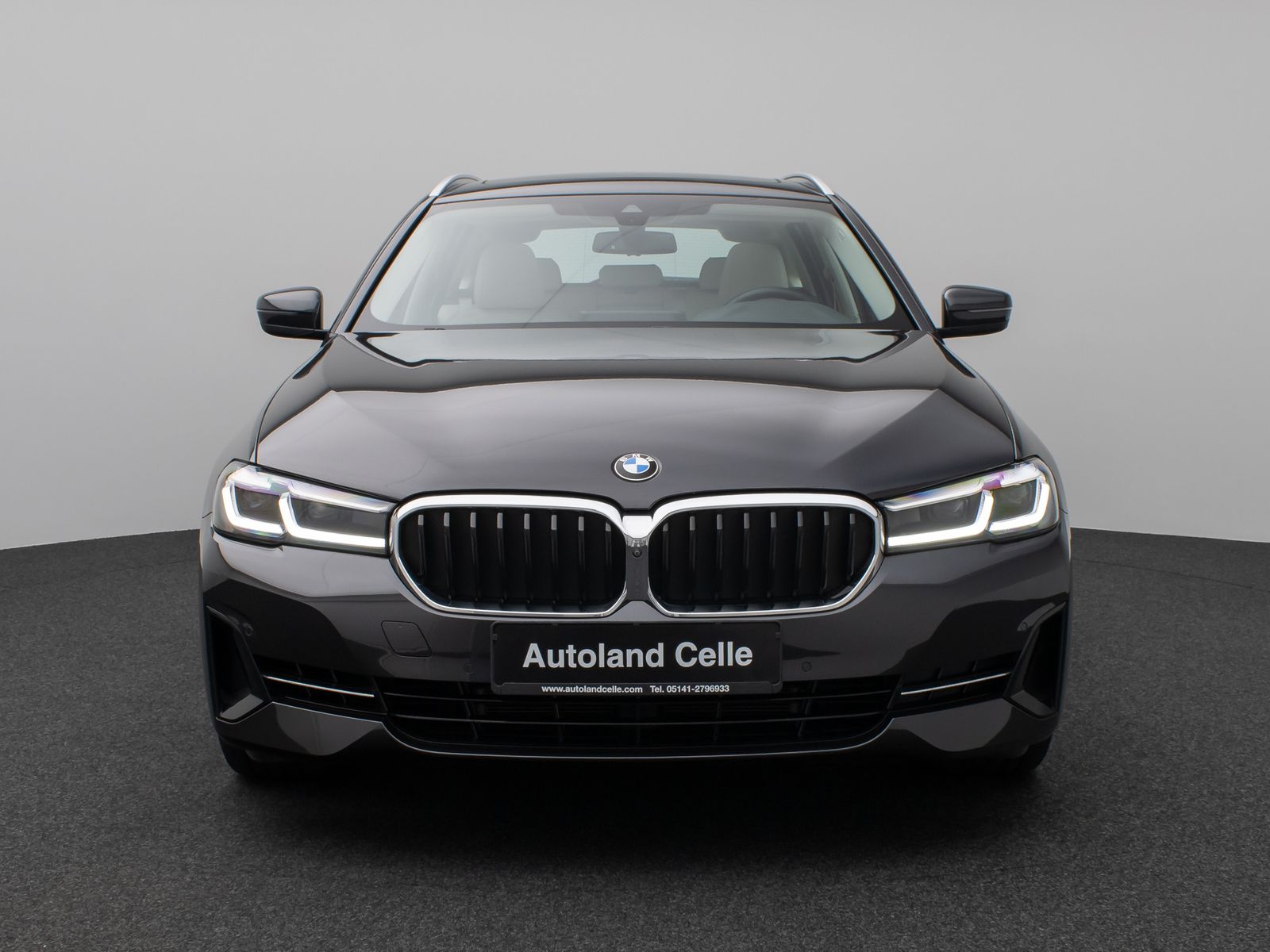 Fahrzeugabbildung BMW 540i xD Panorama 360°DAB Fernlichtassist Sport
