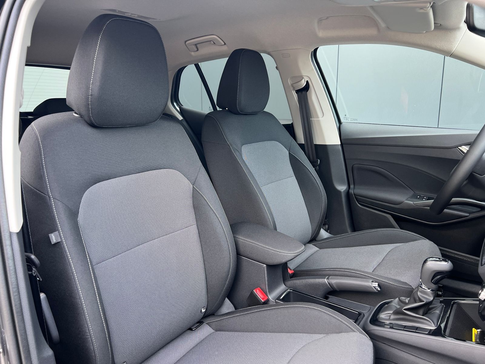 Fahrzeugabbildung SKODA Fabia Selection 1.0 TSI DSG *LED, ACC, SmartLink