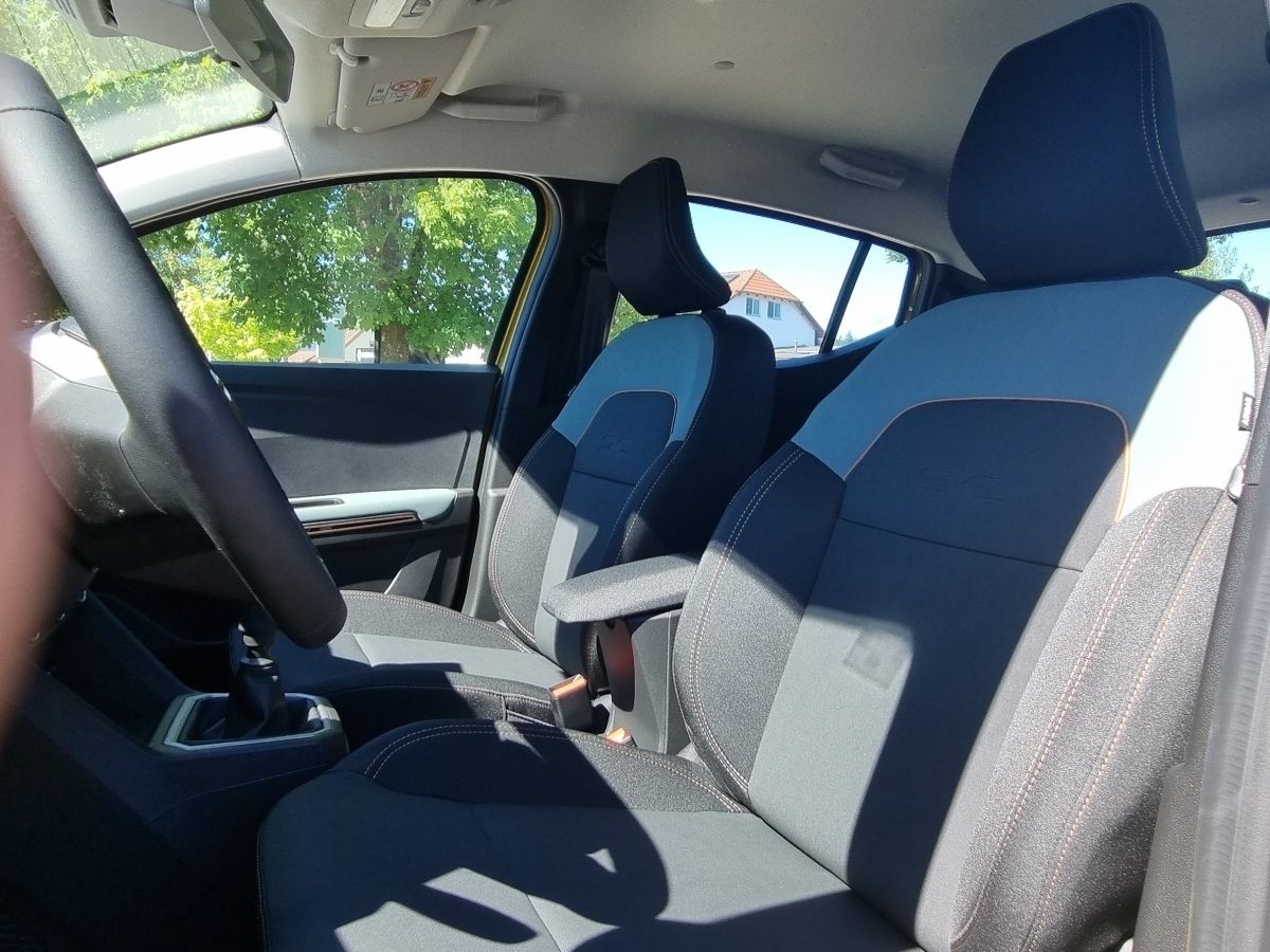 Fahrzeugabbildung Dacia Sandero Stepway Extreme TCe 110
