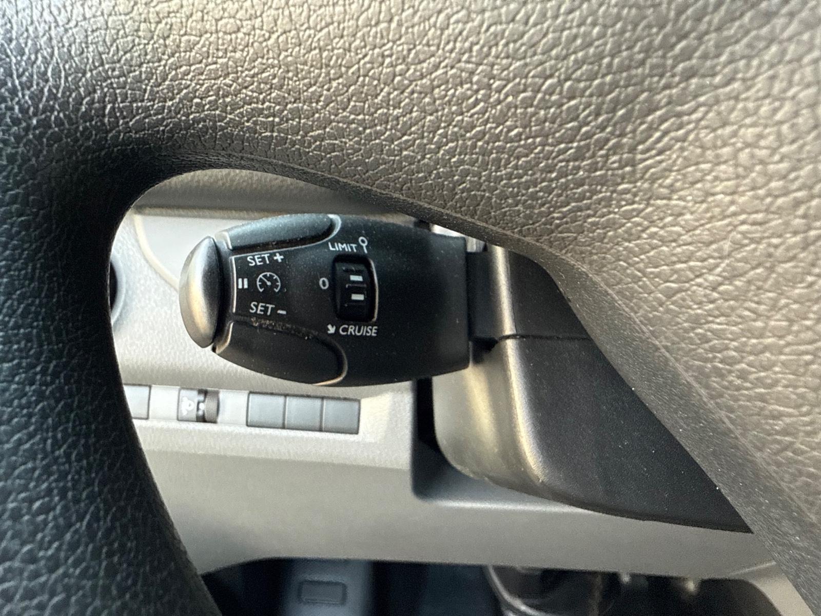 Peugeot Expert L3 Doppelkabine Aut.Navi,Alu,Temp,Euro6
