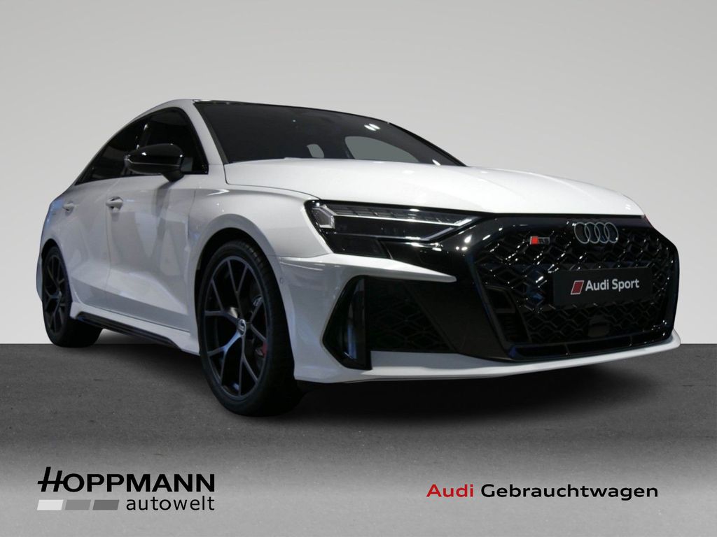 Image of Audi RS3