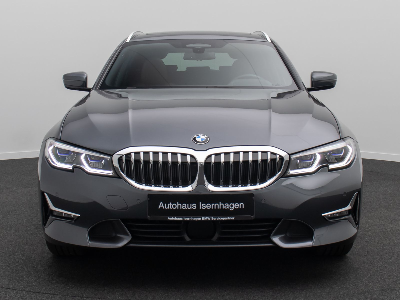 Fahrzeugabbildung BMW 320d xD Luxury Line HUD Panorama H/K Laser Voll