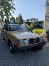 Volvo 244