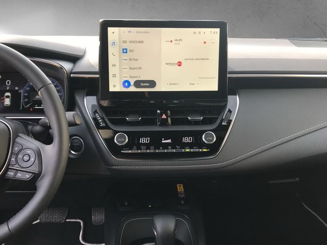 Toyota Corolla 1.8 Hybrid Team D *2xPDC*Bi-LED*SHZ*NAVI
