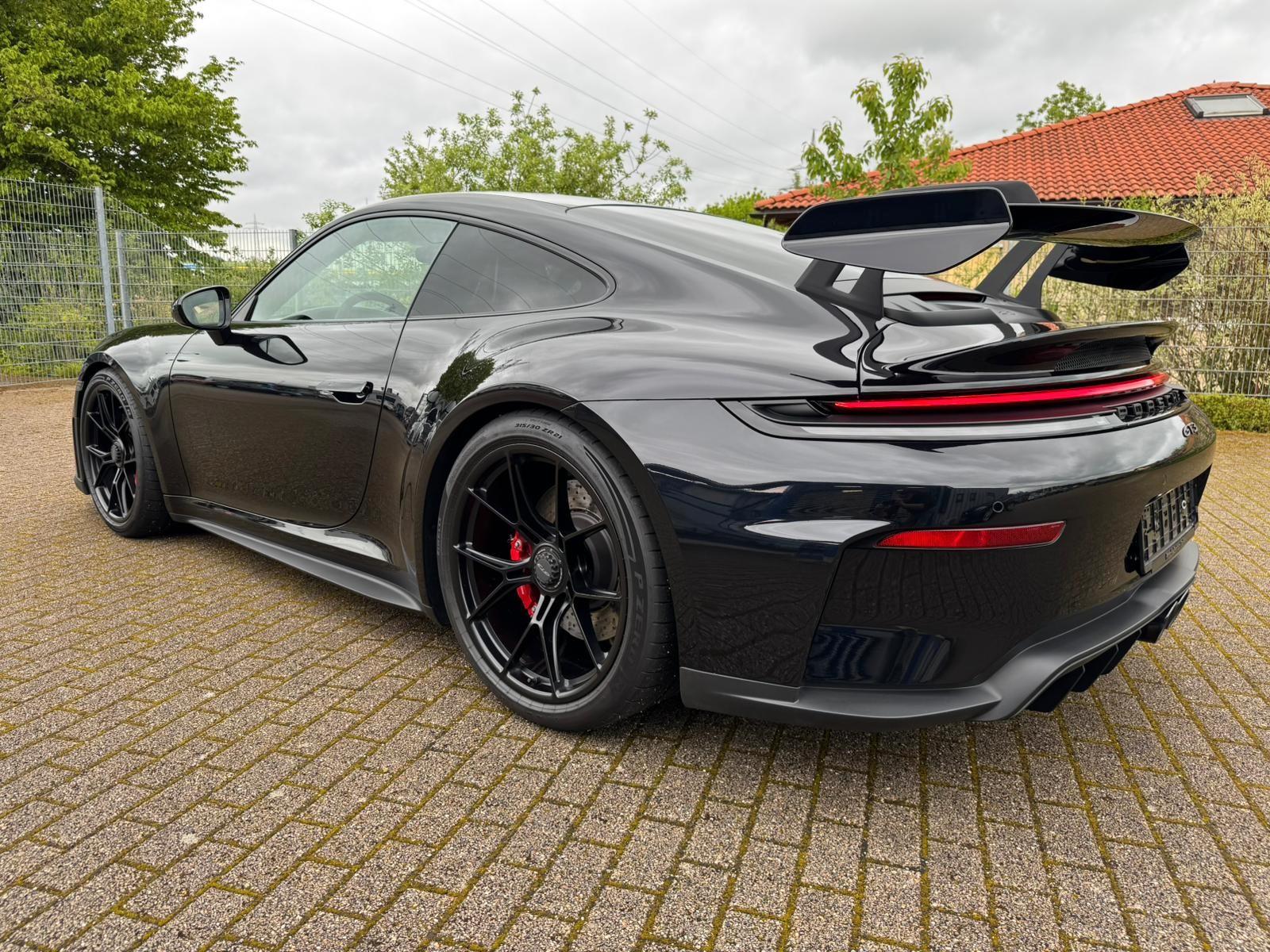 Porsche 992.2 GT3 LIFT 18-WEGE BOSE LEDER/RACETEX CHRONO