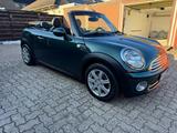 MINI CABRIO in BRITISH RACING GREEN METALLIC 5 - : Racing