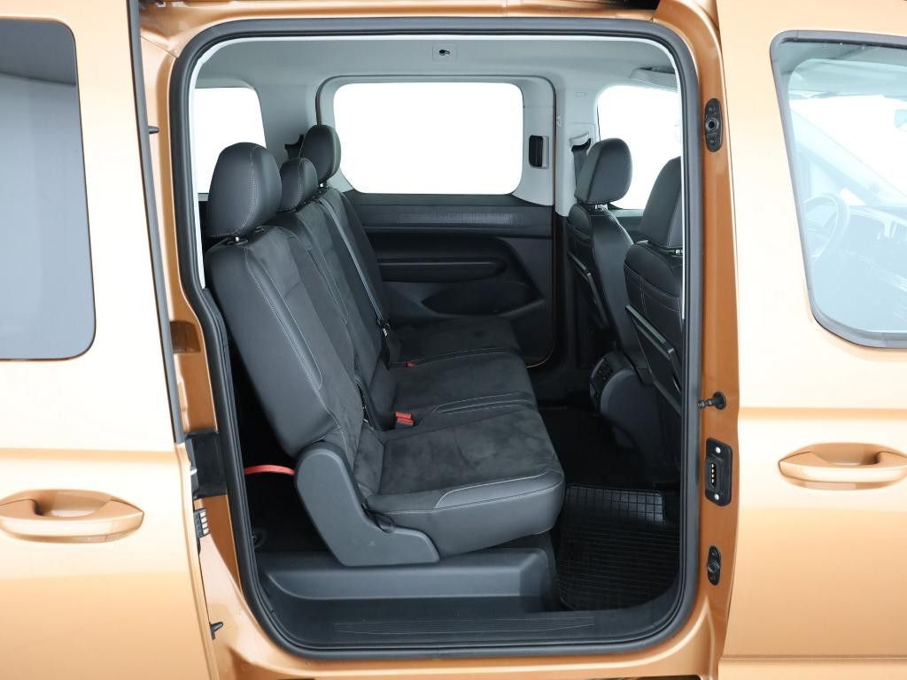 Fahrzeugabbildung Volkswagen Caddy Style Maxi 7Sitzer ACC AHK Navi LED Kamera