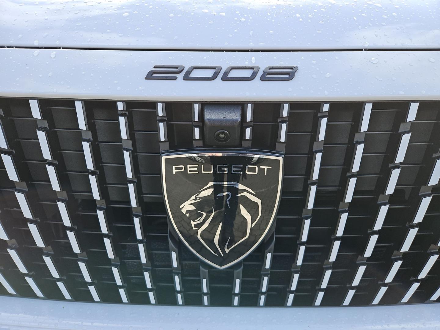 Peugeot 2008 1.2 Hybrid 145 Allure Apple CarPlay Sitzhei