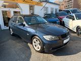 BMW 325i PANORAMA/NAVI/LEDER/XENON/SHZ - BMW 3er Reihe aus 2005: Kombi