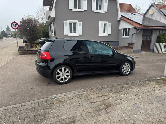 Volkswagen Golf V GTI 2.0  TÜV 11/26