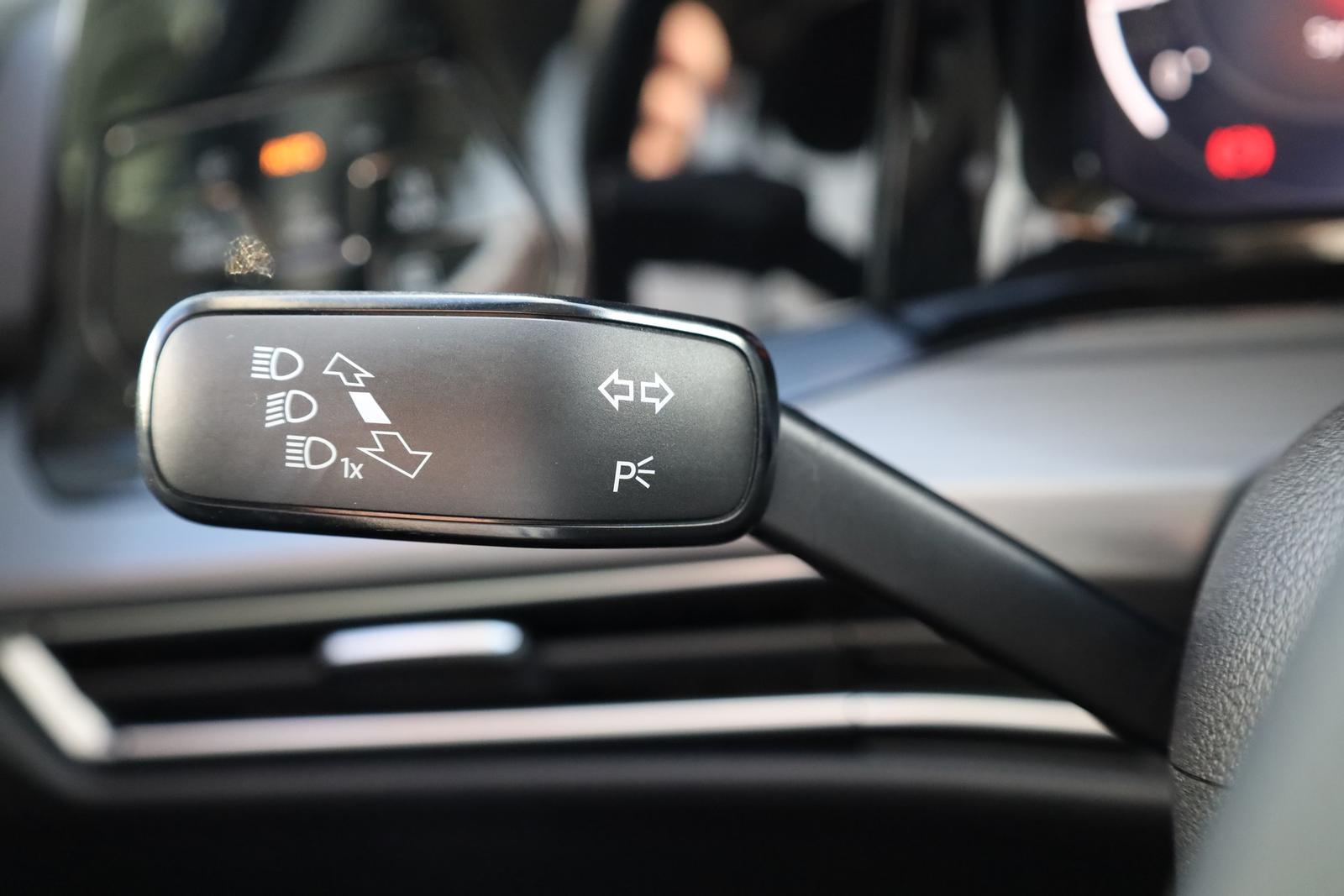 Volkswagen Golf VIII 1.5 TSI Style LED Navi 4x Sitzheizung, миниатюра 26