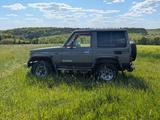 Toyota Land Cruiser LJ70 VX 1998 - Toyota: 70 Cruiser