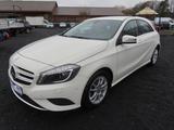 Mercedes-Benz A 180 BlueEfficiency 7G-DCT - Autom. Navi Klima - mit Benzin-Antrieb: mit Navigationssystem, Limousine