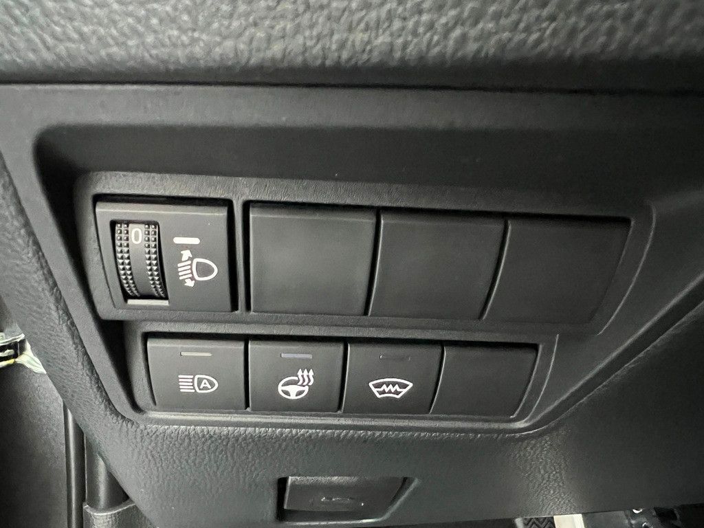 Fahrzeugabbildung Toyota Yaris Cross 1.5 E FWD Teamplayer KlimaA,LED,Navi
