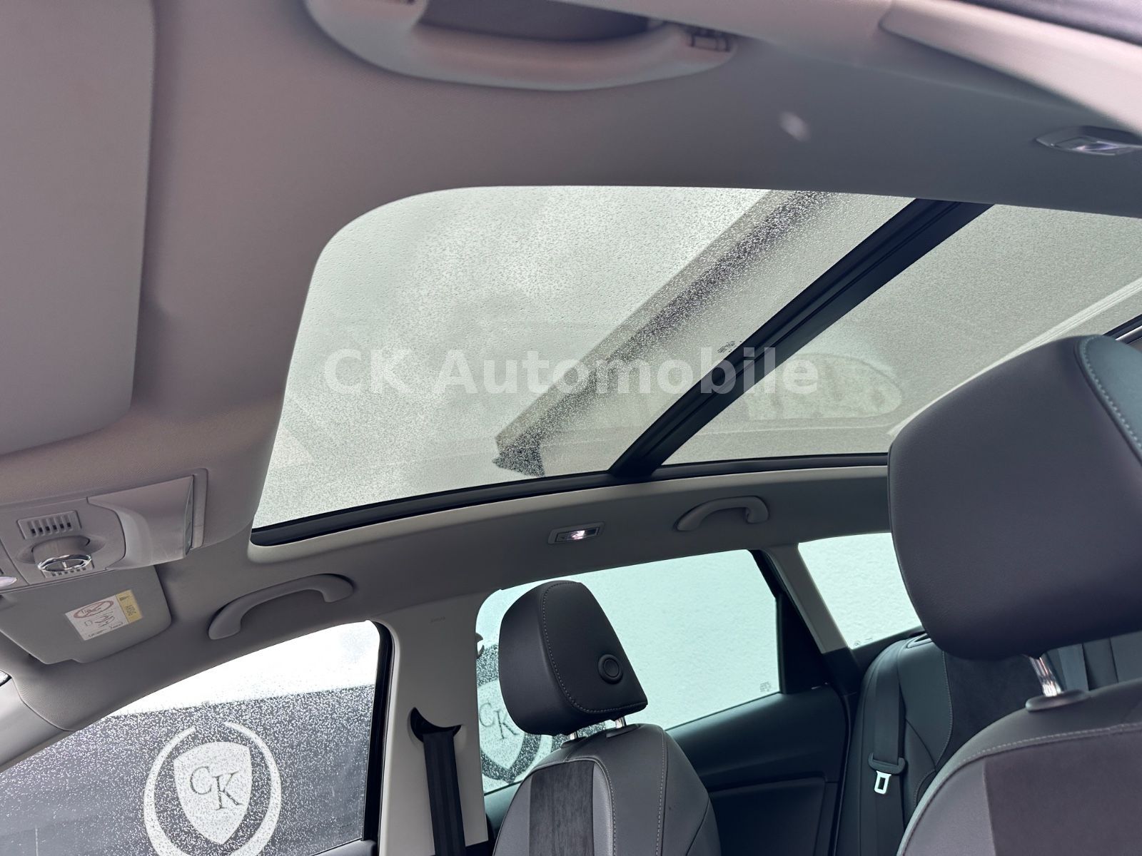 Fahrzeugabbildung SEAT Leon ST Style Automatik/Navi/Pano/Klimaa/LED/AHK