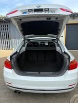 BMW 420 Gran Coupé 420i Gran Coupé Sport Line Sp... - weiße BMW 4er Reihe