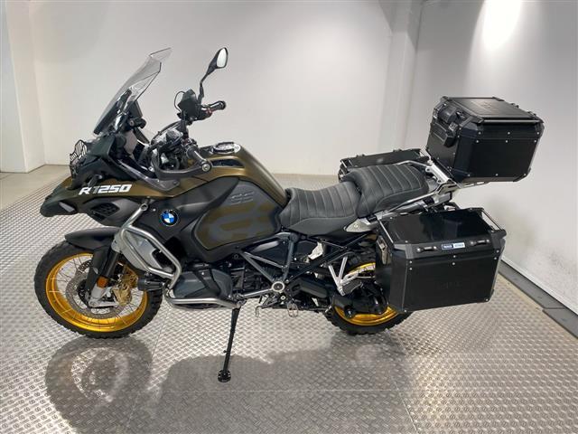BMW R 1250 GS Adventure mit Koffern
