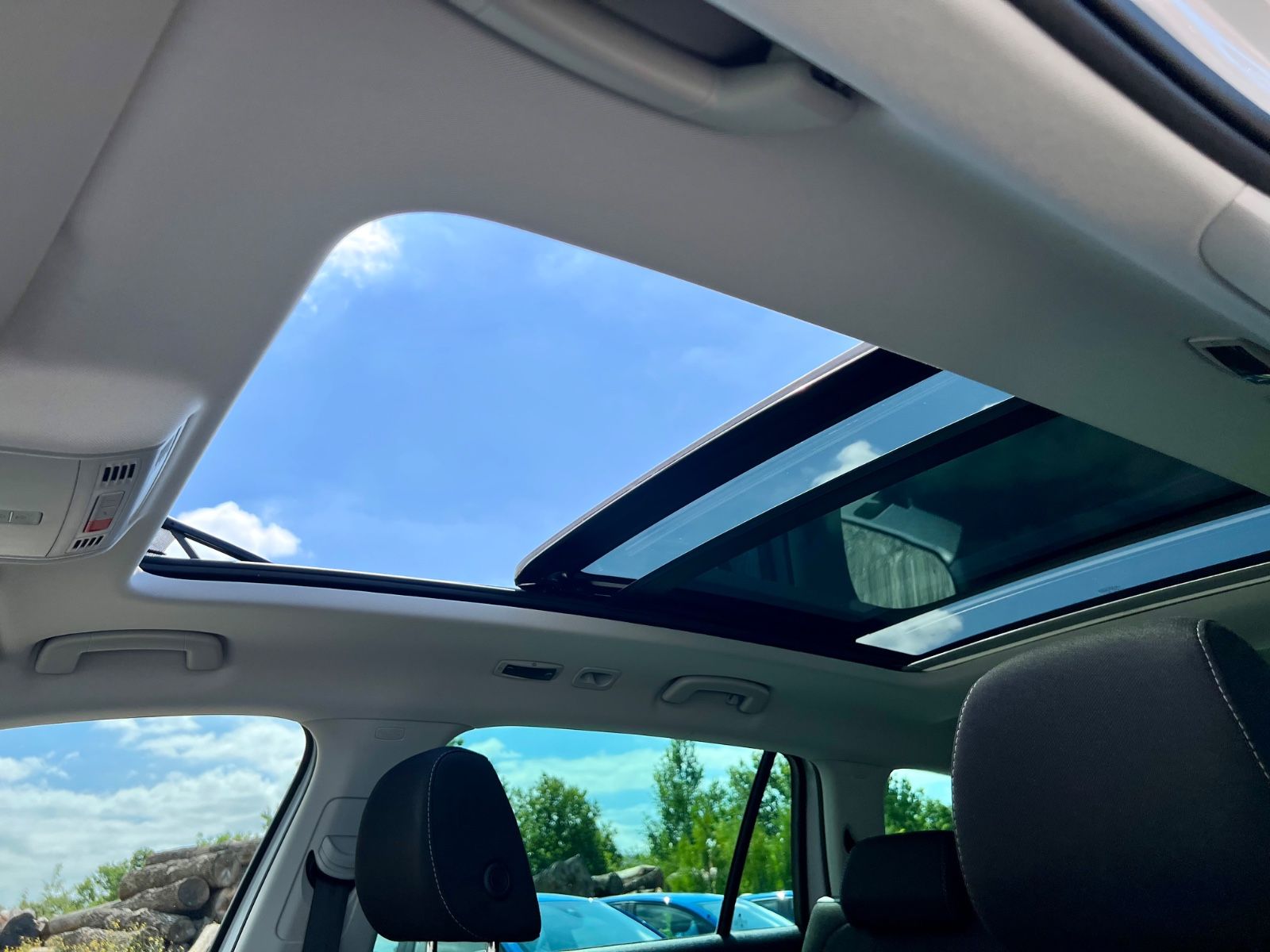 SKODA Kodiaq Ambition 7-SITZE AAC SCHIEBEDACH KAMERA