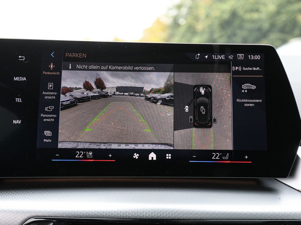 BMW 220 Active Tourer - Bild 21