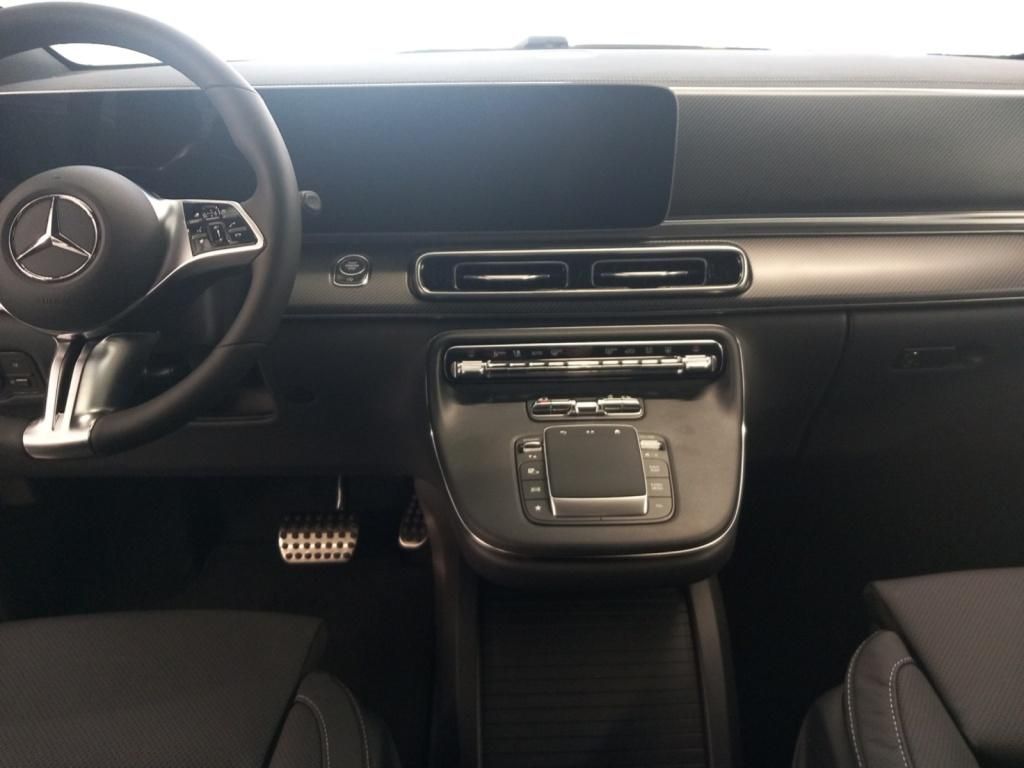 Fahrzeugabbildung Mercedes-Benz V 300 d Avantgarde 4M lang AMG*Pano*AHK*LED*Navi