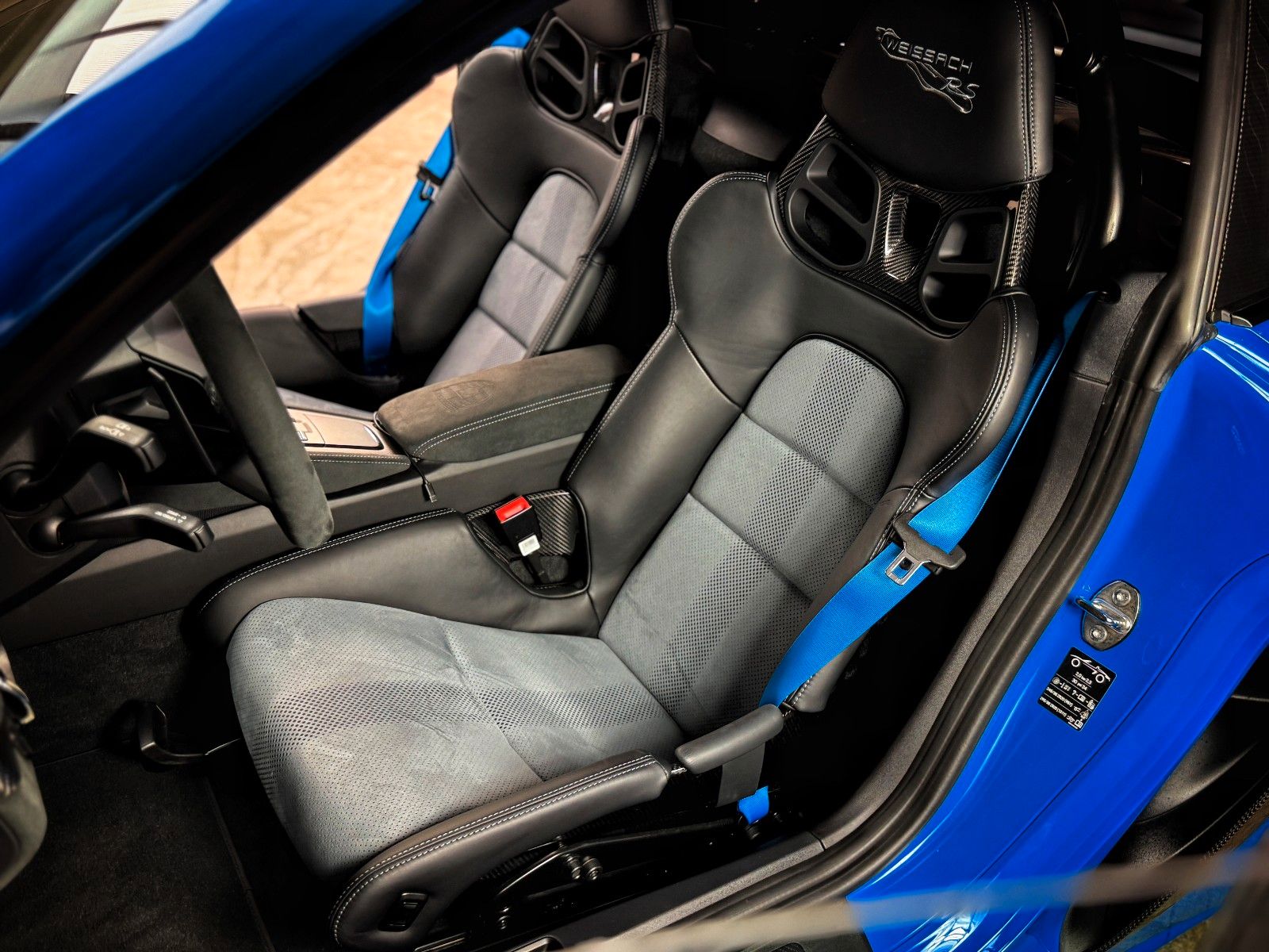 Fahrzeugabbildung Porsche Cayman GT4 RS