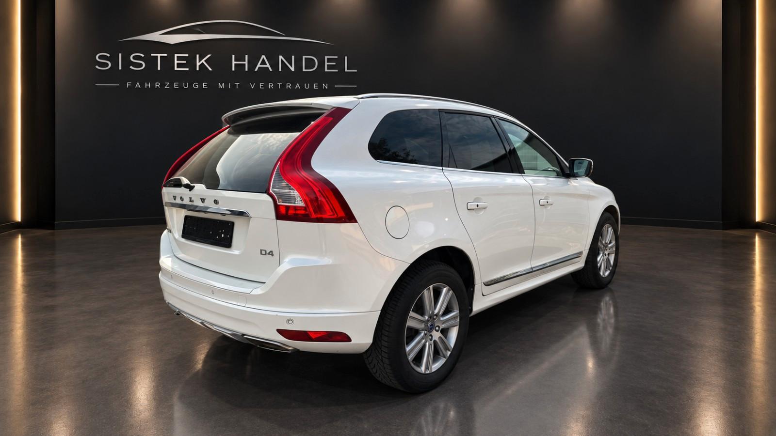 Volvo XC 60 Summum /H&K Sound/Pano/SHZ/ACC/Kamera/VOLL