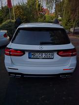Mercedes-Benz E 63 AMG Mercedes-AMG E 63 4MATIC+ T Autom. ... - gebrauchte Mercedes-Benz E 63 AMG aus dem Jahr 2019