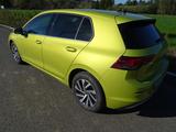 Volkswagen Golf VIII 1.4 eHybrid Style KAMERA/ACC/LED/NAVI - : Gelb, Alcantara