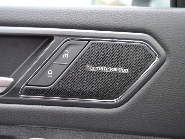 Tiguan Allspace 2.0 TSI 4M DSG R-Line 7-SITZER/A