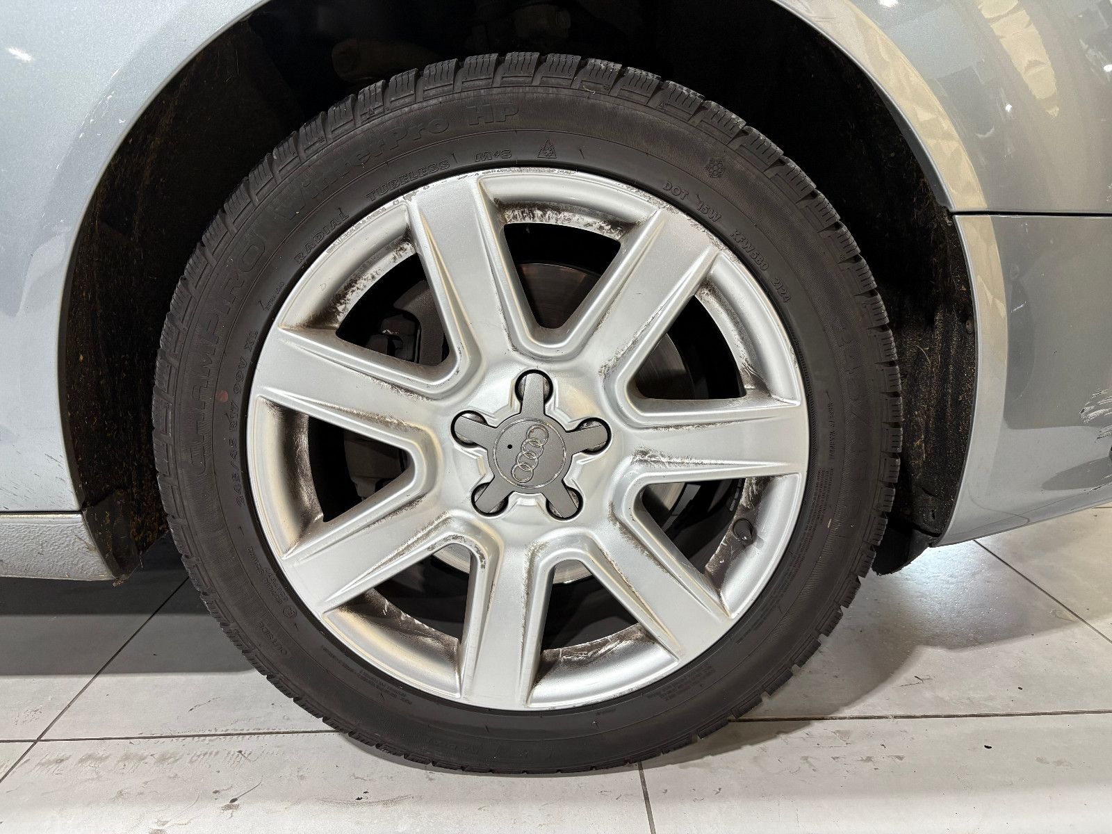 Fahrzeugabbildung Audi A6 Avant 2.0 TDI/NAVI/PDC/KLIMA/SHZ/TEMPOMAT