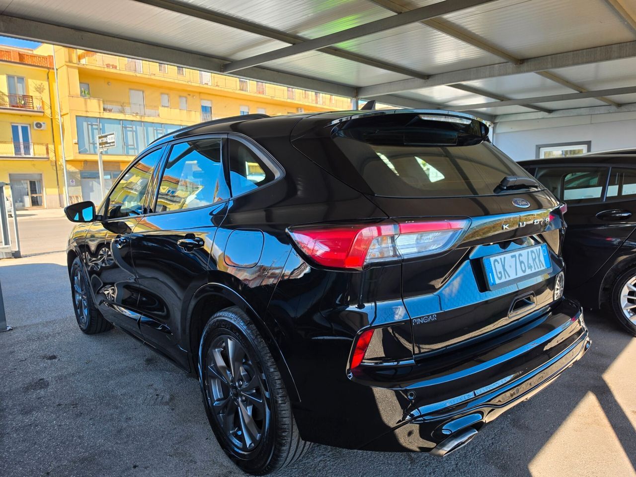 Ford Kuga 1.5 EcoBlue 120 CV aut. 2WD ST-Line X imagem 3