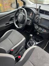 Toyota Yaris 1,5-l-Dual-VVT-iE Y20 Club Y20 Club - Toyota Yaris Gebrauchtwagen in Augsburg