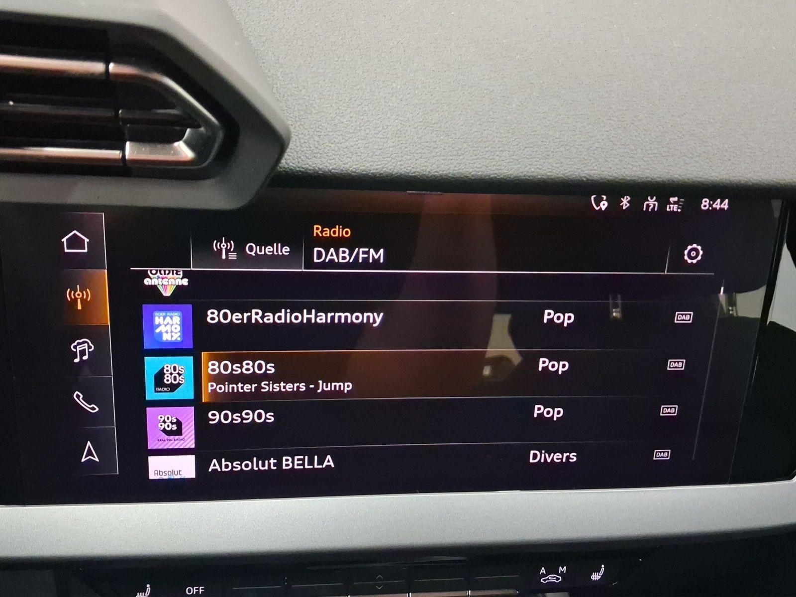 Audi A3 Sportback 30 TFSI KAMERA HuD NAVI+ SONOS SITZ, миниатюра 14