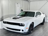 Dodge CHALLENGER 6,4 WIDEBODY-SRT-HELLCAT-EXTREM OPTIK - Dodge Challenger: Hellcat