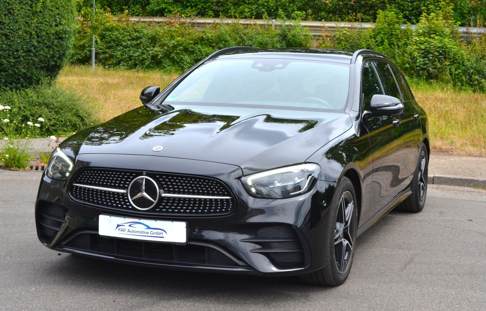 MERCEDES-BENZ E 220 E T-Modell d Avantgarde AMG Line