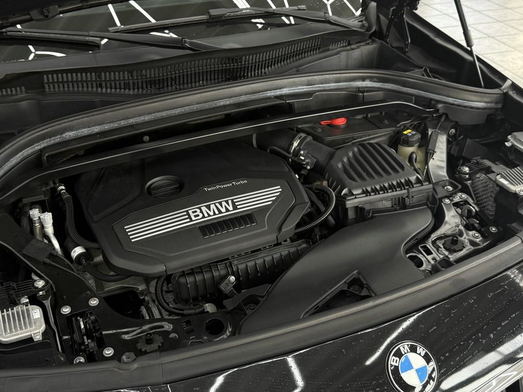 BMW X2 18iA sDrive M Sport, LED, Pano, HUD, Kamera
