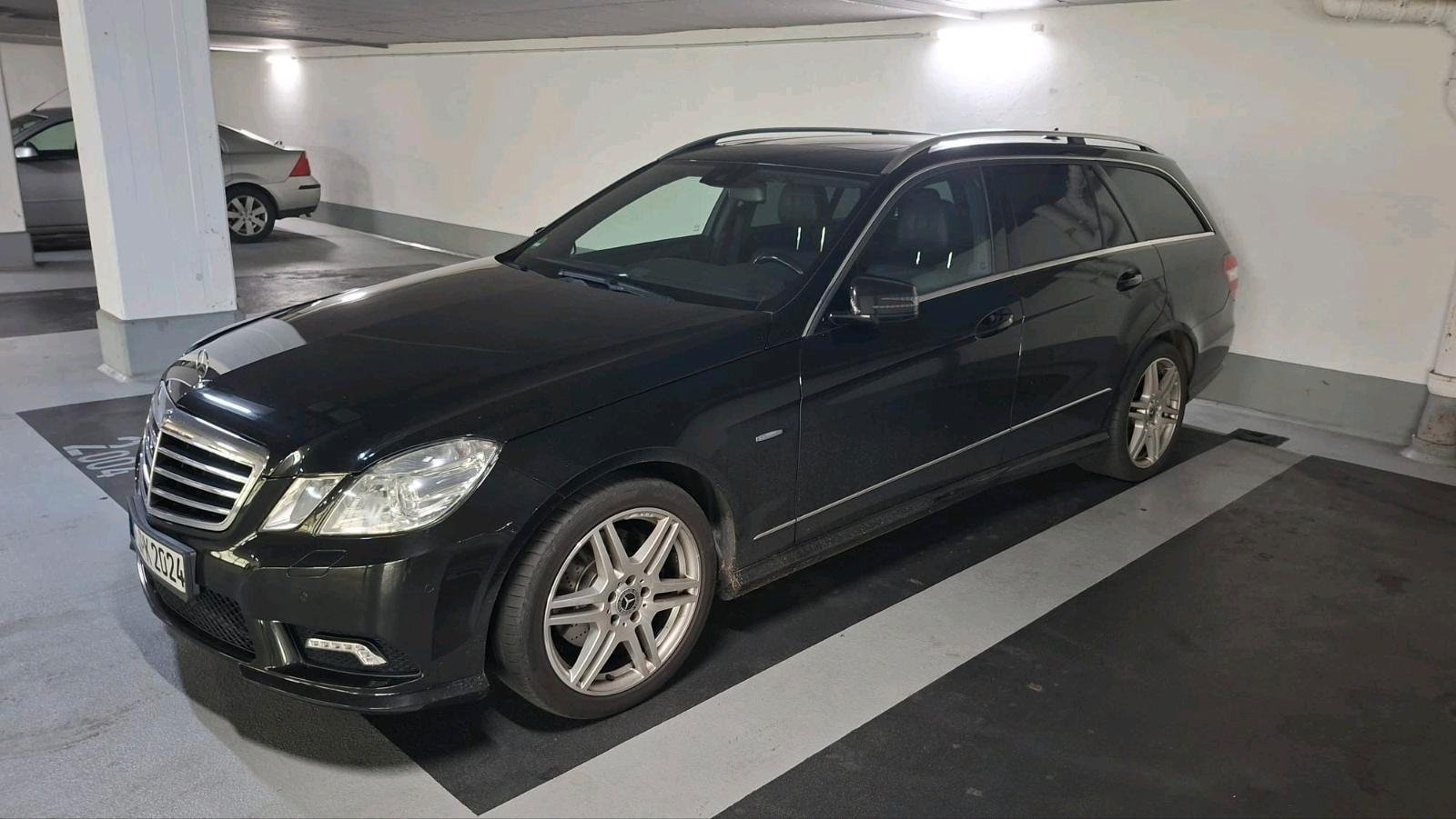 Mercedes-Benz E350 2010 — photo 10