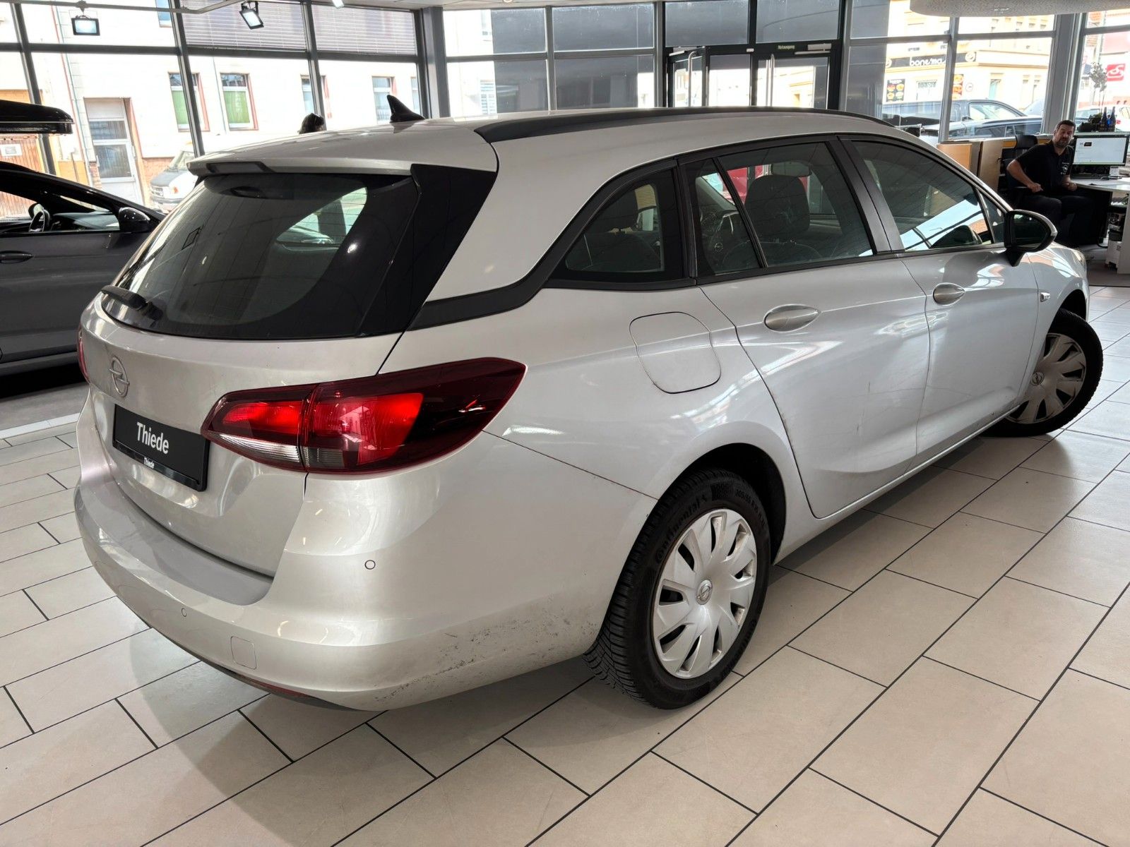 Fahrzeugabbildung Opel Astra K ST 1.6D NAVI/SHZ/LHZ/PDC/ABST.TEMPOMAT
